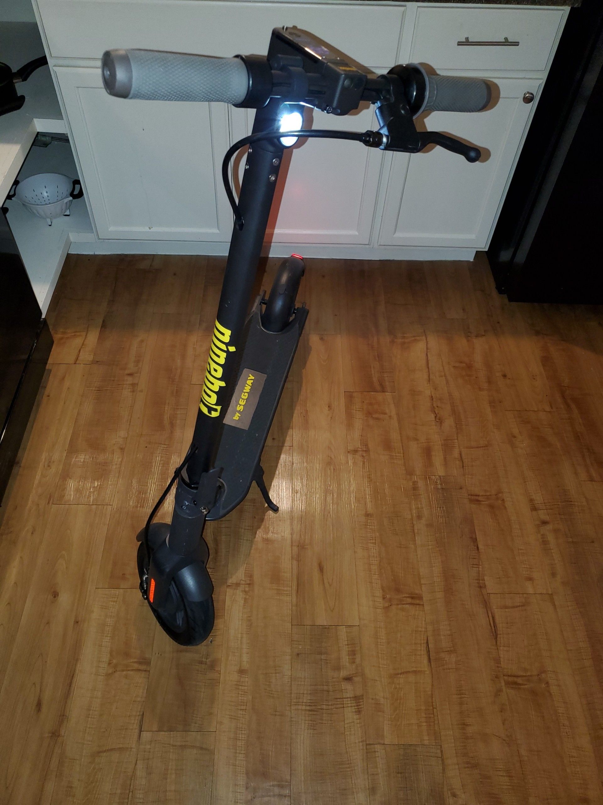 (FOLDING) Segway ninebot max electric kick scooter