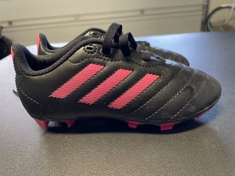 Girl Soccer Cleats