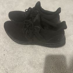 Black Adidas Ultraboost Sz 13