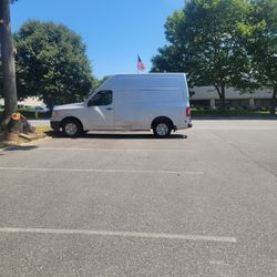 2013 Nissan NV