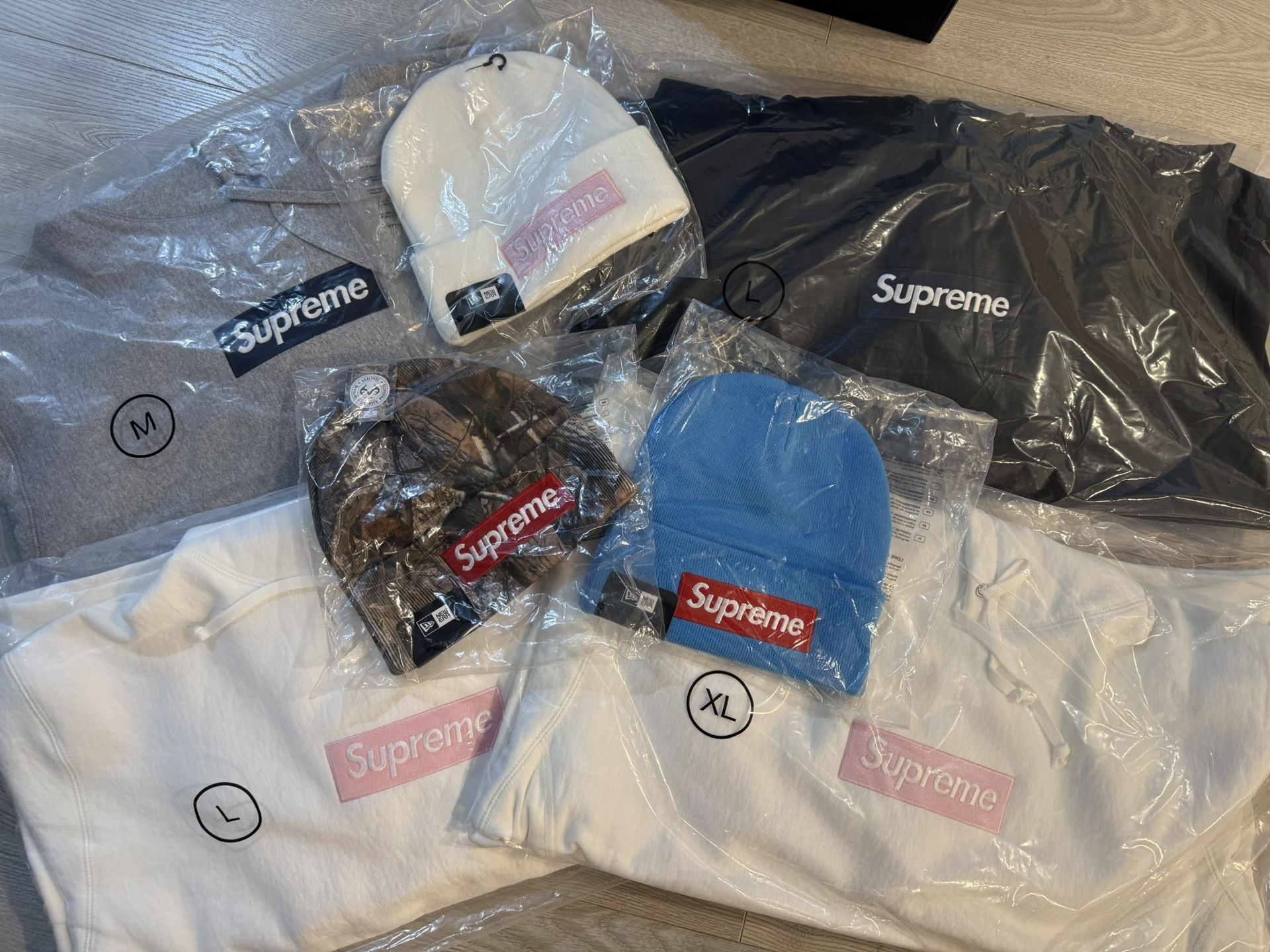 Supreme Box Logo