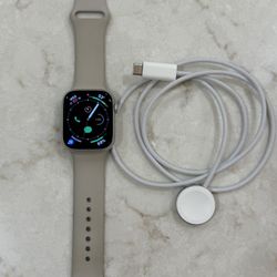 Apple Watch Series 8 45mm GPS+LTE Silver Aluminum Good Condition