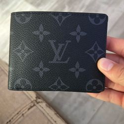 real lv wallet for $250