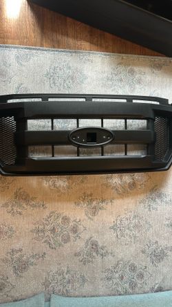 Ford F150 front grill 2015-17