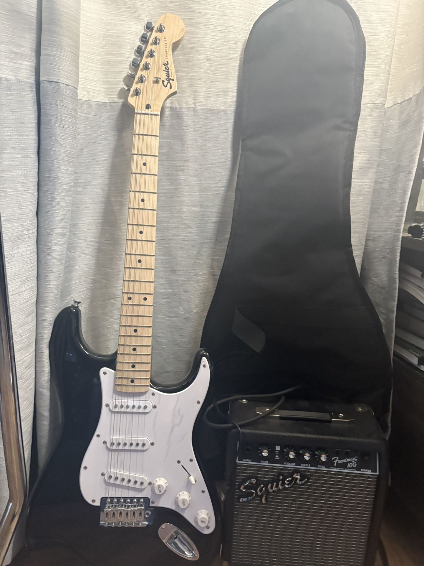 Fender Guitar Kit With Amp And Cables!