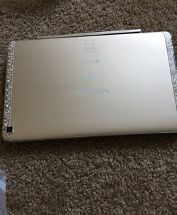 Brand new tablet (windows 10) 8.9”