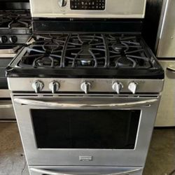 Frigidaire Gas Stove 🔥