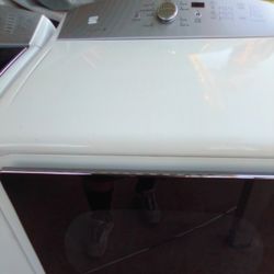 Like New Kenmore Mega Size Dryer Electric 240v 