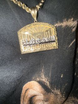 Last Supper Gold Pendant