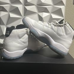 Jordan 11’s retro legend blue