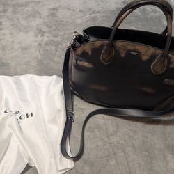 Coach Loved Leather 48