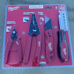 Milwaukee Hand Tool Set