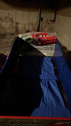 Lighting McQueen Toddler Bed