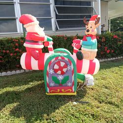 Inflatable Santa Wuth Raindeer