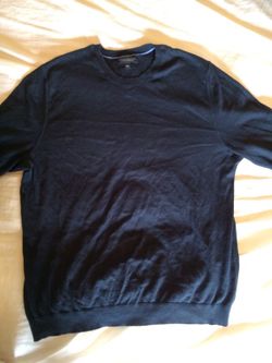 Men's Banana Republic sweater - size L