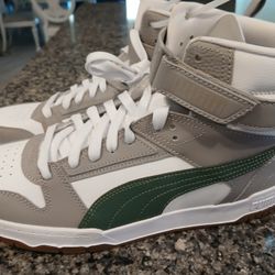 Green And White Pumas 