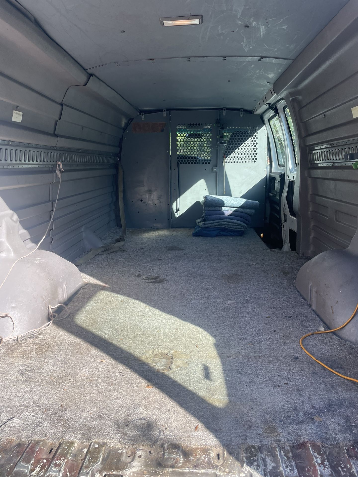 2002 Chevrolet Express