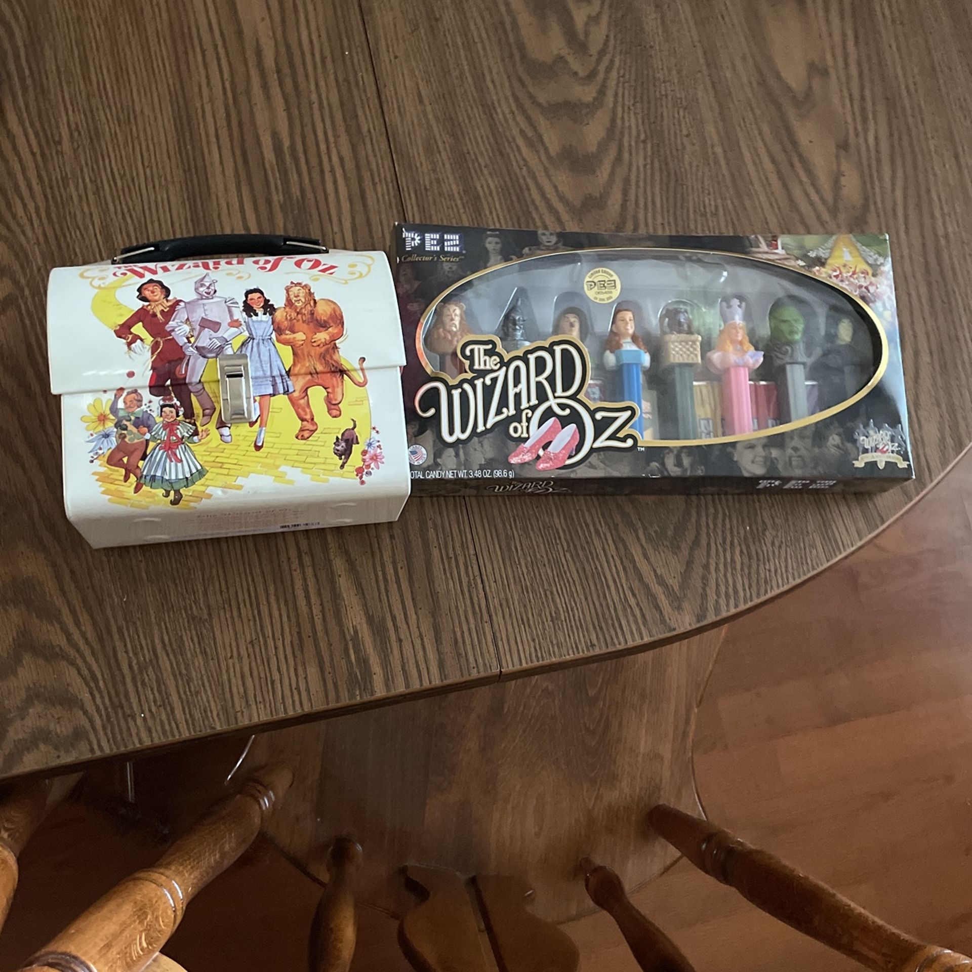 Wizard Of Oz Two Items $10