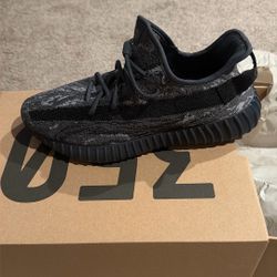 Yeezy 350 V2 MX DarkSalt