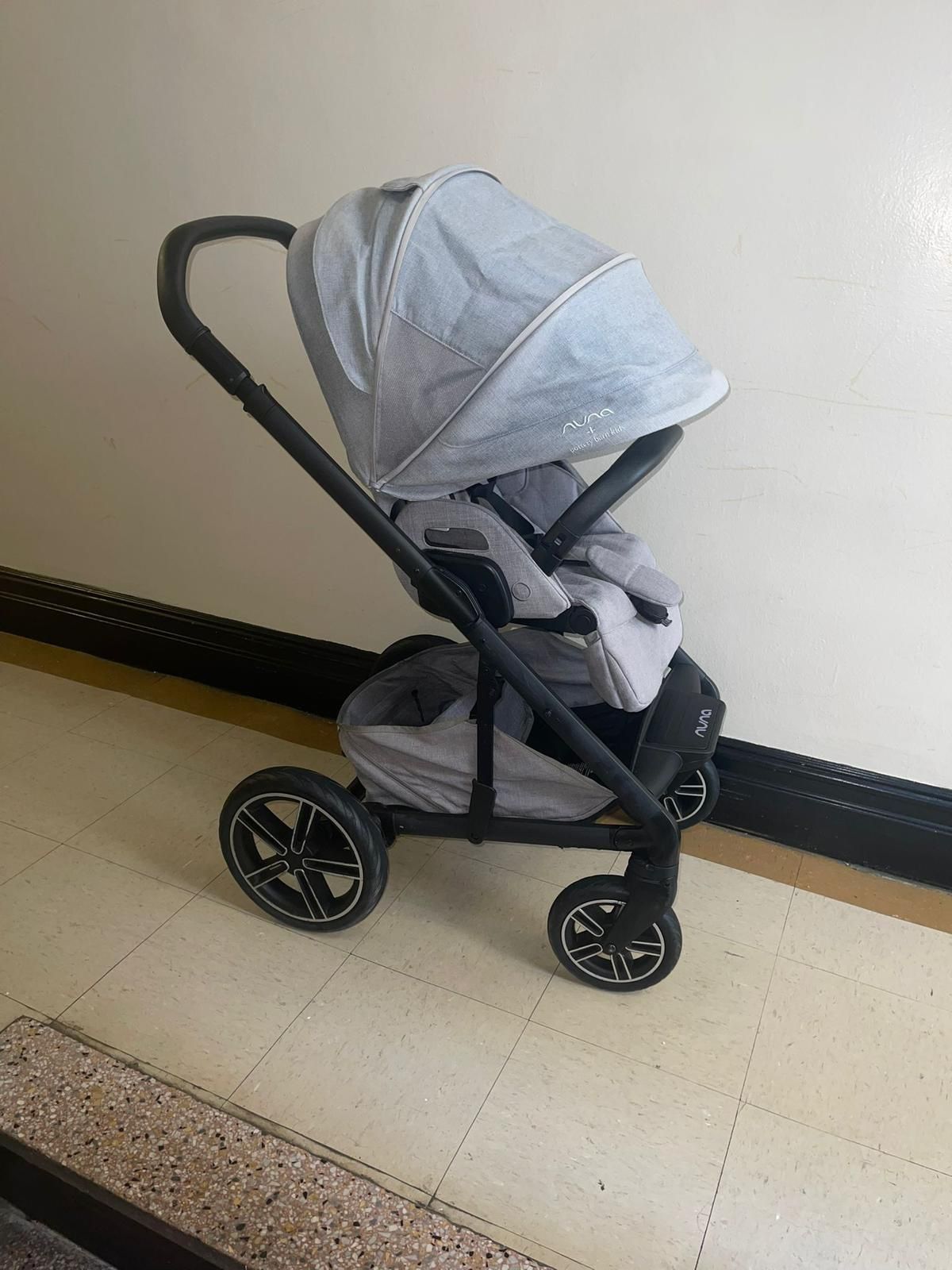 NUNA Stroller STROLLERS ONLY FOR SALE, CURRENTLY PRICED $1,200 A premium travel system combining innovative safety and luxurious features to raise th