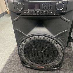 Max power Bluetooth Speaker (831722-11)