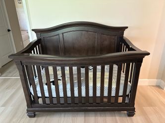 Baby crib