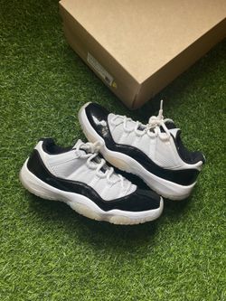 Jordan 11 concord low