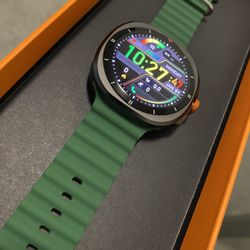 Smartwatch Super Amoled / Verde Oscuro  / Compatible con IPhone y Androide