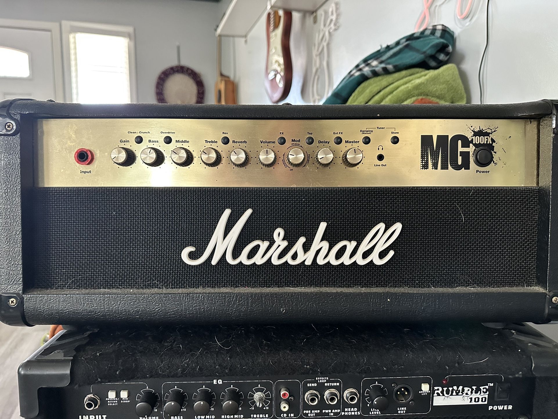 Marshall MG 100FX Amp Head