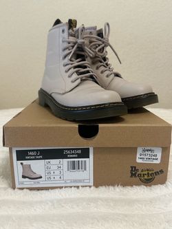 Size 3 youth Dr Martens boots