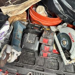 Grinder And Skill Saw Bosh