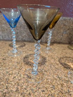 Colored Bowls/Twisted Clear Stems
