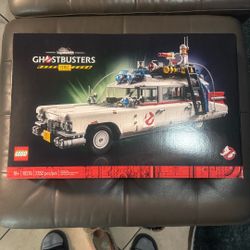 Lego 10274 Ghostbusters Ecto-1