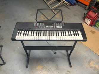 Portable electronic keyboard