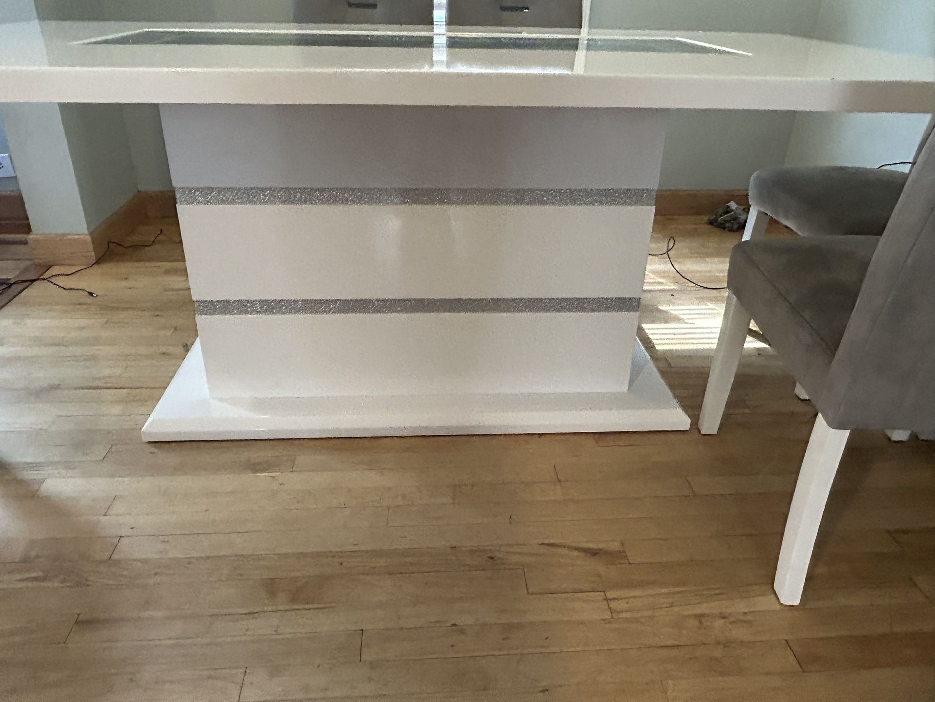 Dining Room Table