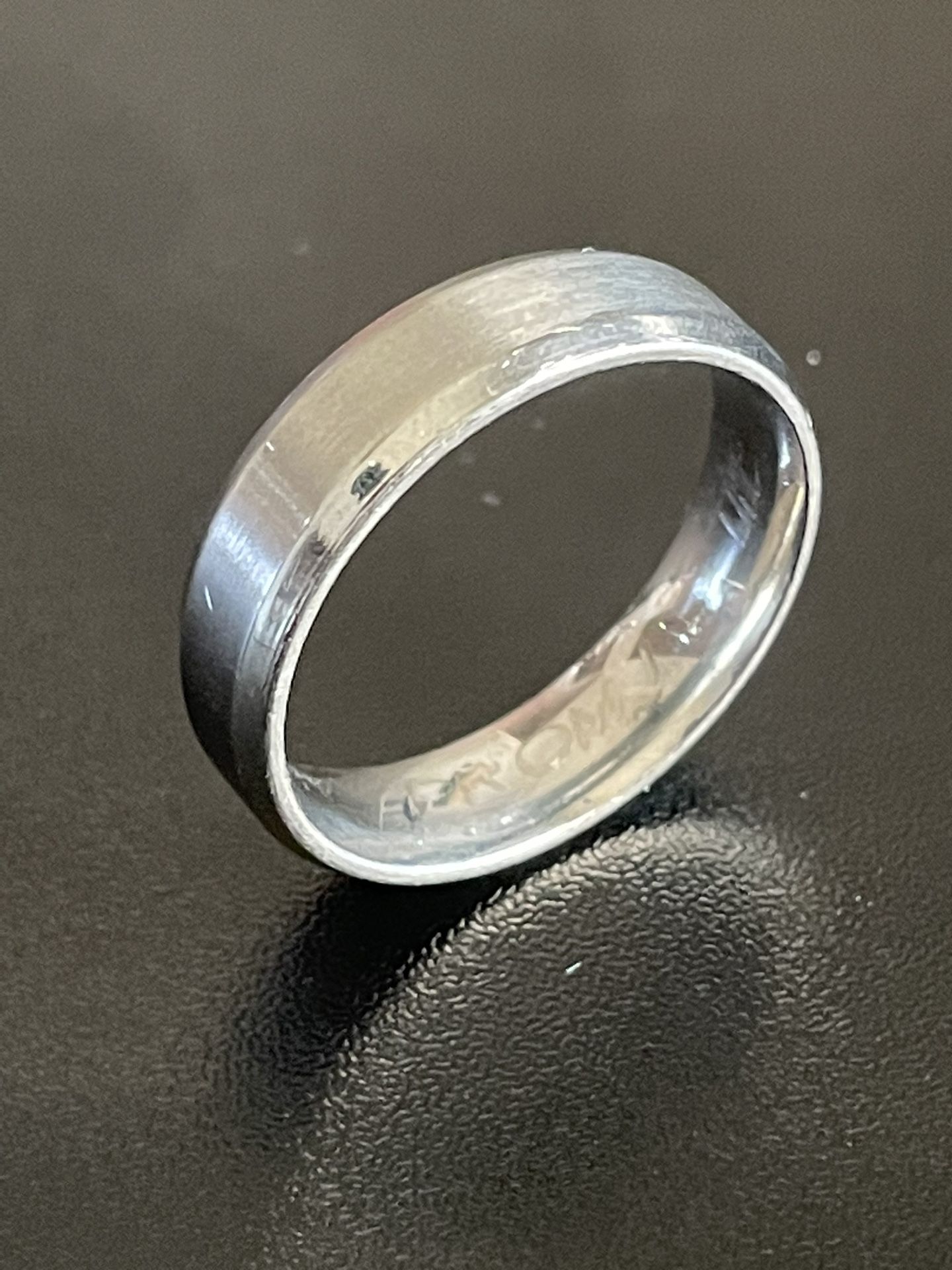 Pre-owned 6mm Carbide Edge Ring Size 10