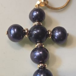 black genuine pearl cross