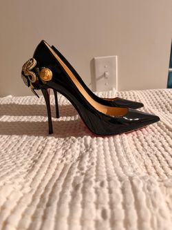 Christian Louboutin/ size 42(US Size 42)