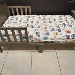 Toddler Bed + Mattress + Protector