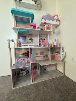 Barbie House