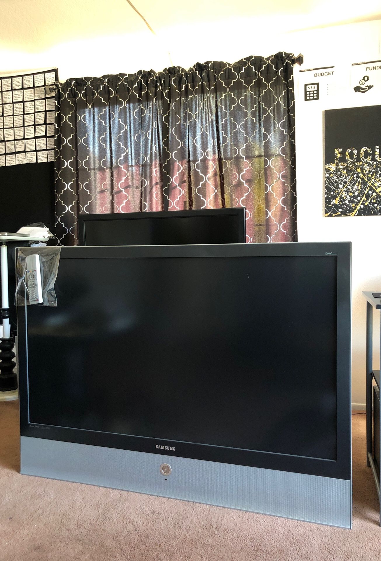 55” SAMSUNG TV