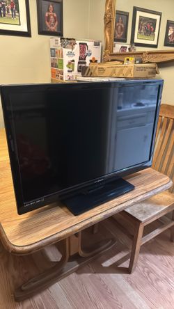 32” Funai LED Dolby Digital Television