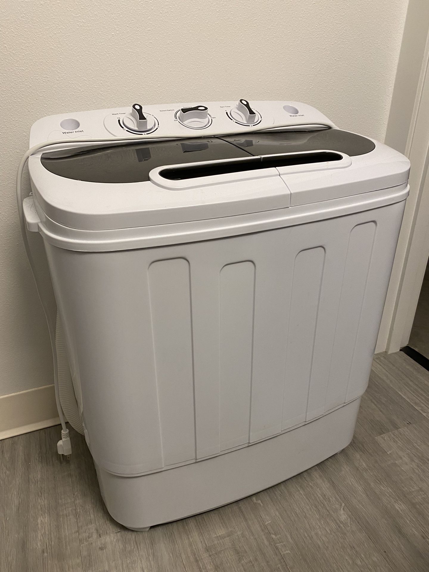 Black and Decker Small portable washer for Sale in Seattle, WA - OfferUp