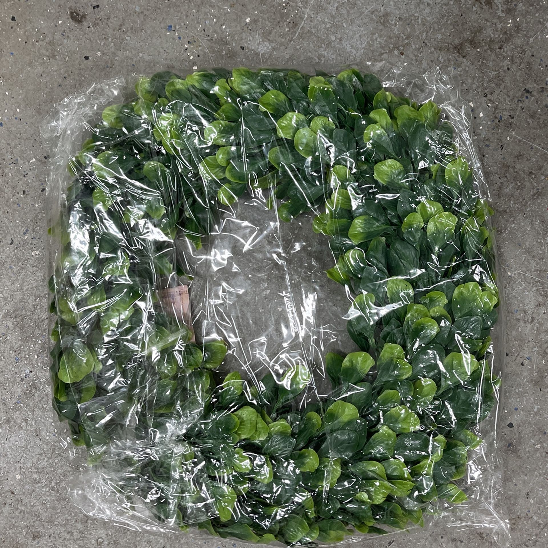 14 Inch Boxwood Wreath Artificial