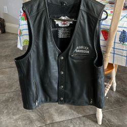Men’s Leather Harley Davidson Vest