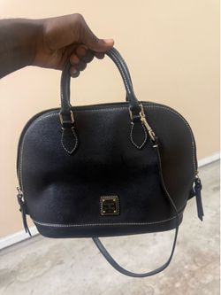 Dooney & Bourke  NYC  purse