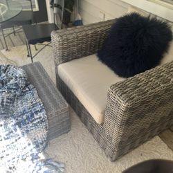 Modern Clean Lined Cube Chair w’ Matching Ottoman 