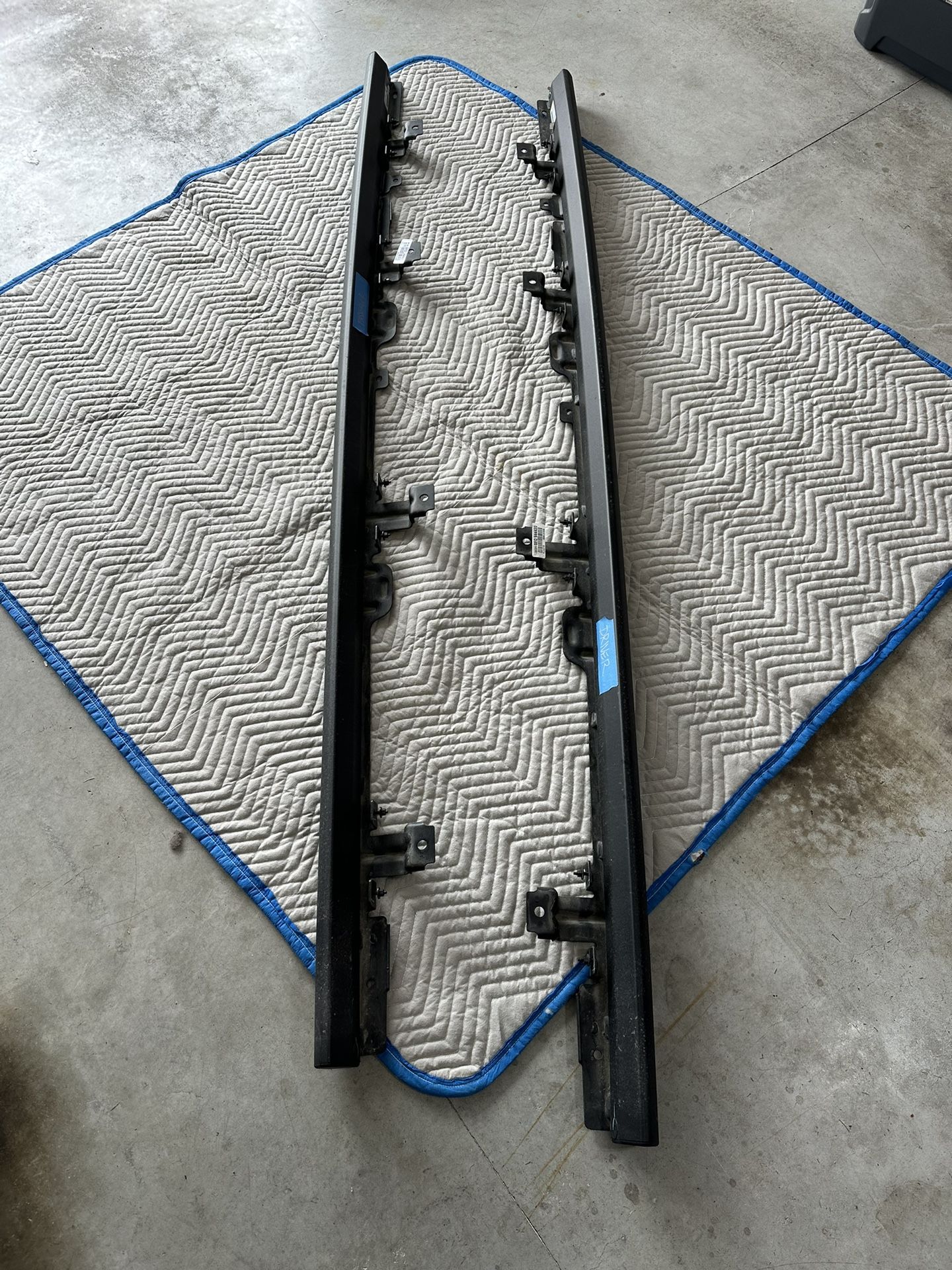 Jeep Gladiator Side Rock Rails