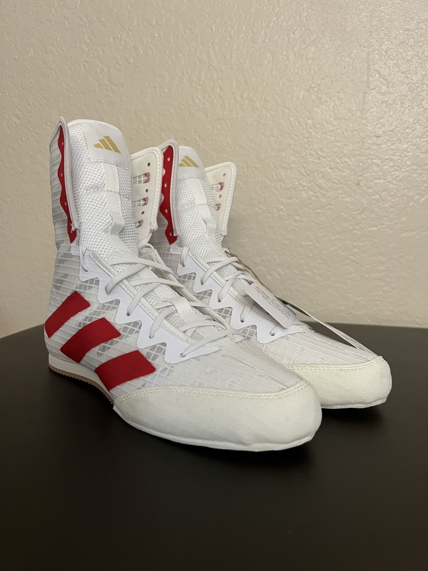 Adidas Box Hog 4 'White Red' Boxing Shoes HP9613 Size 5.5 Mens for Sale in  Irwindale, CA - OfferUp