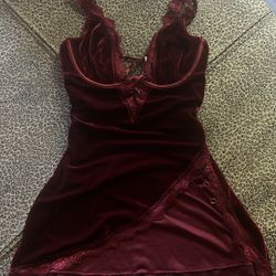 burgundy velvet mini lace dress 